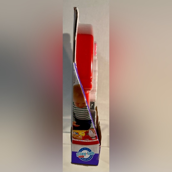 FISHER PRICE Laugh & Learn Farm Animal Puzzle Infant & Toddler Ages: 12-36m New! - Picture 4 of 10